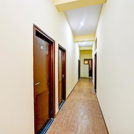 Hotel O Aj Star Hotel Faridabad Bagian luar foto