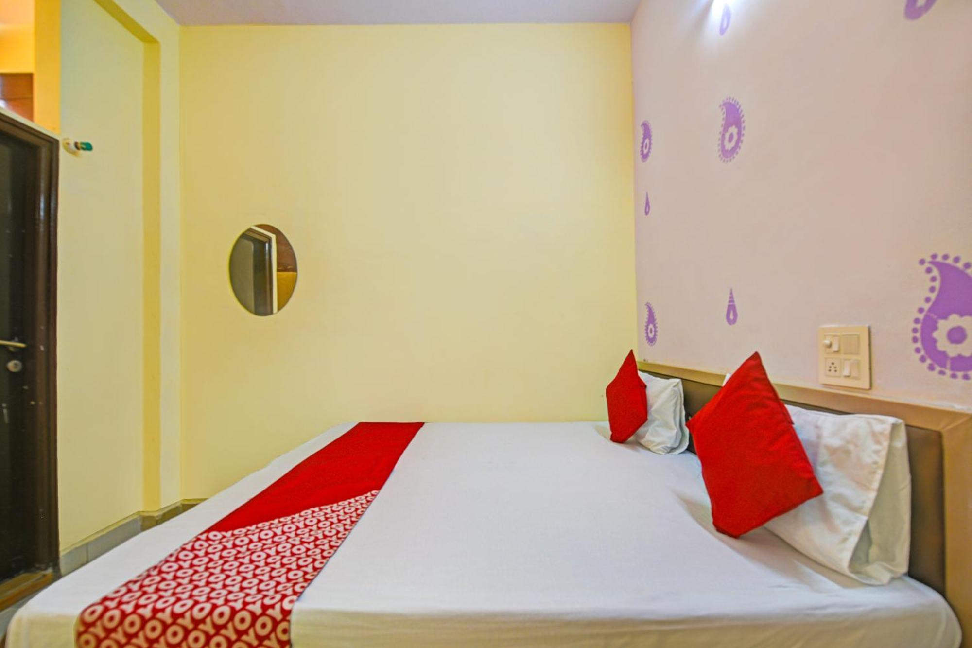 Hotel O Aj Star Hotel Faridabad Bagian luar foto