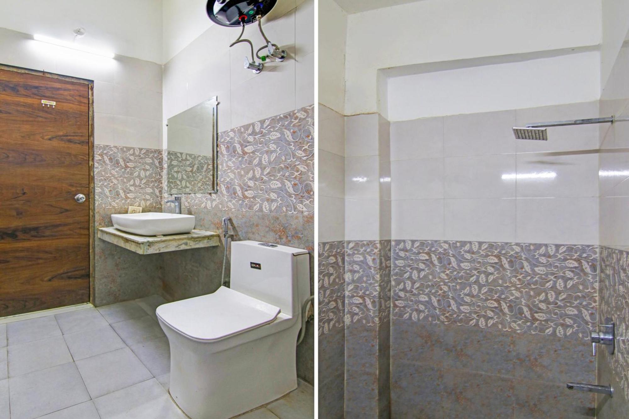 Hotel O Aj Star Hotel Faridabad Bagian luar foto