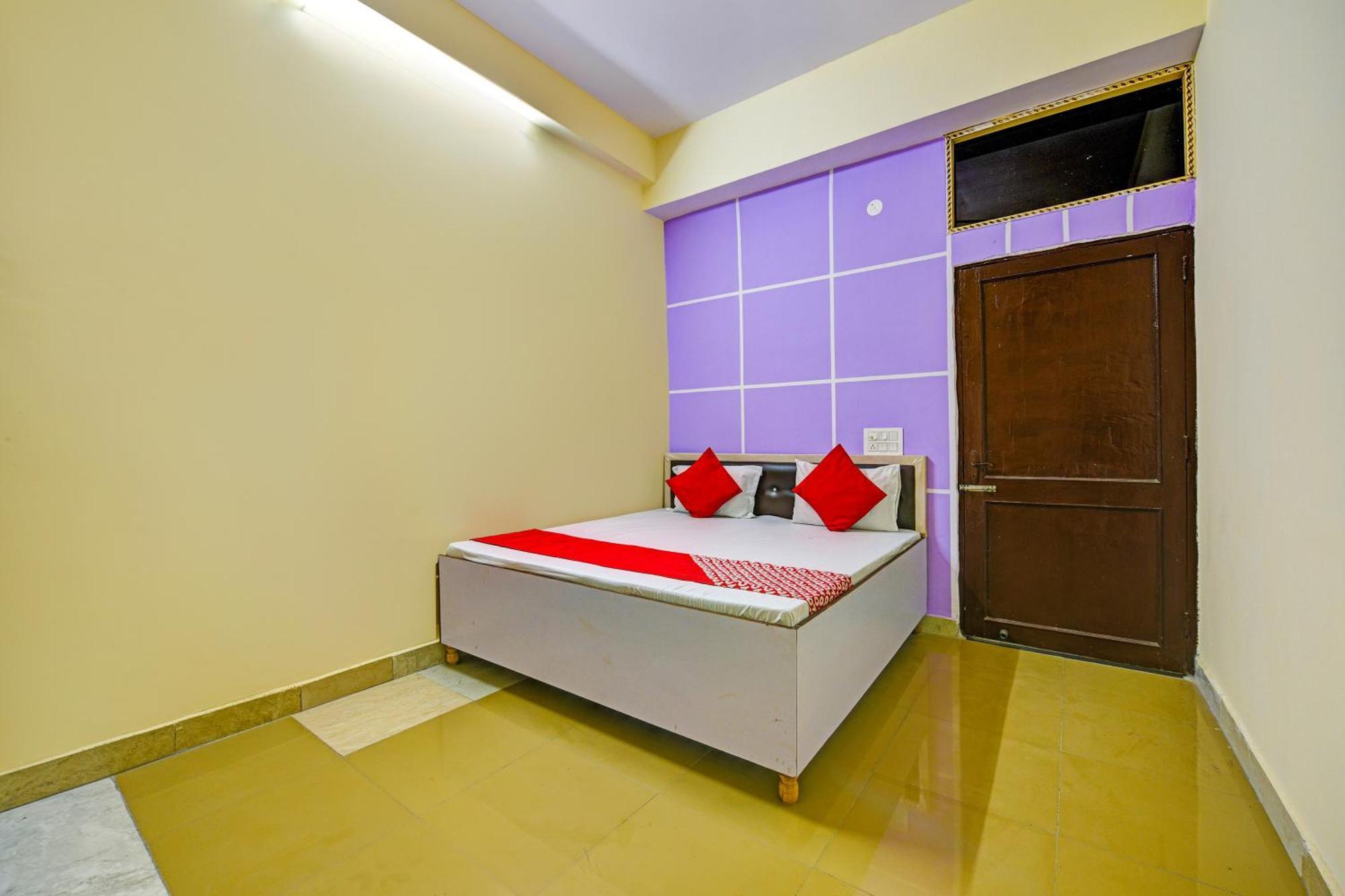 Hotel O Aj Star Hotel Faridabad Bagian luar foto